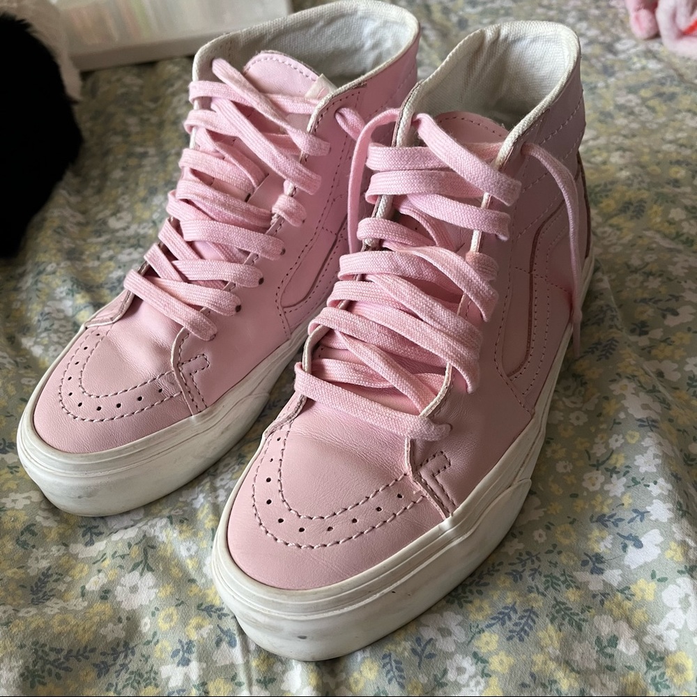 Pink soft leather high top women vans 6.5